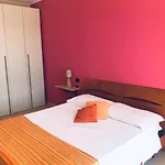 Trilocale In Zona Lidi Via Dante Vista Mare 펜션